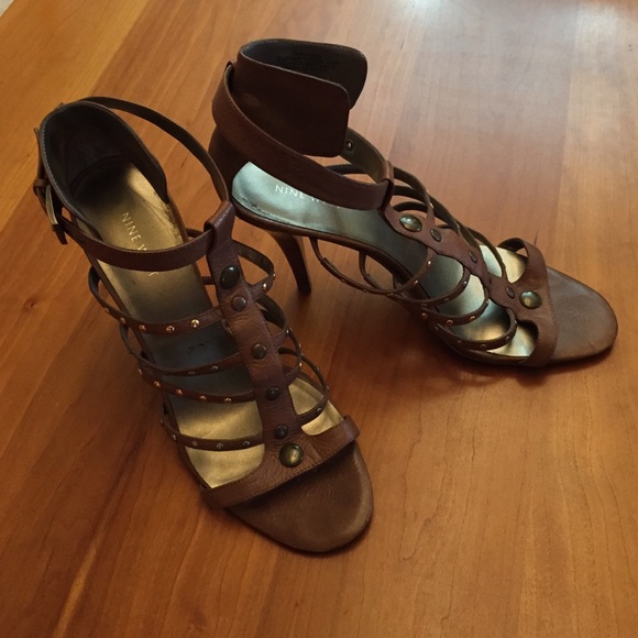 Cage heels - Picture 3 of 4