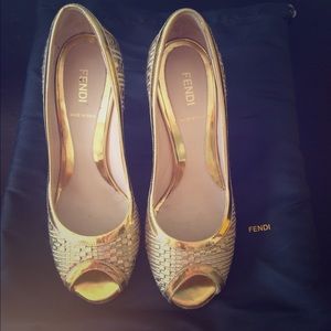 Fendi Spuntata Intreccio Gold Basketweave Heels