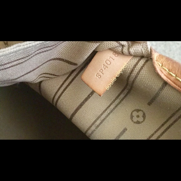 Authentic Louis Vuitton Neverfull monogram MM - Picture 2 of 4