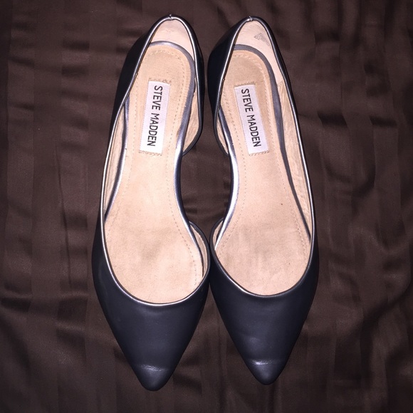 Silver Steve Madden Pointed Flats