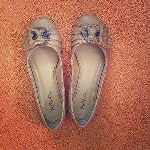 Tan buckle ballet flats