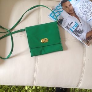 Green purse