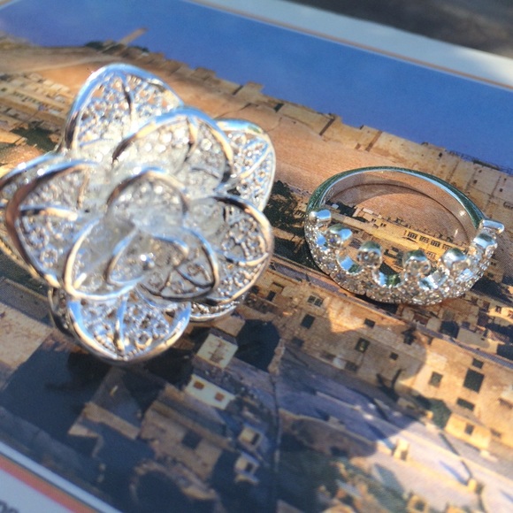 Silver Plated Rings Bundle. - Picture 4 of 4