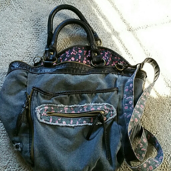 American rag floral and gray denim bag!