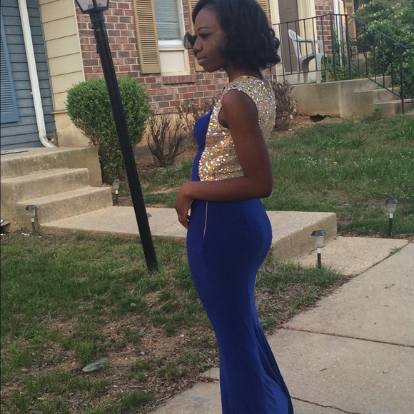 ROYAL BLUE PROM DRESS‼️ - Picture 2 of 4