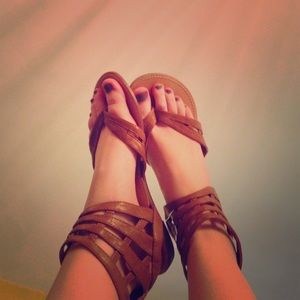 Dollhouse Tan Sandals size 8