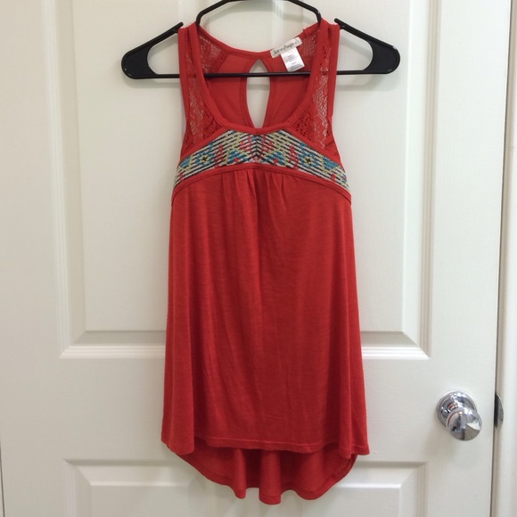 Red tank top! (Medium)