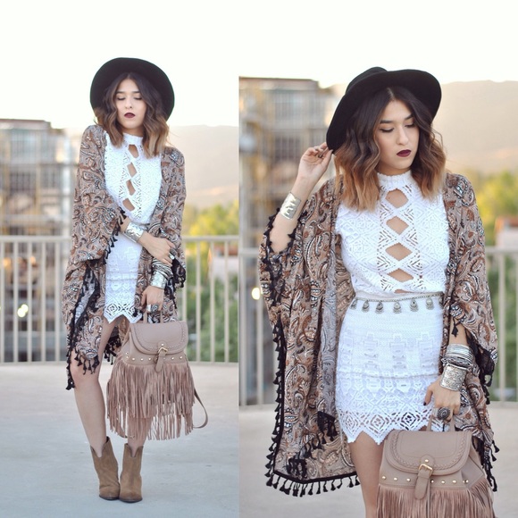 Outerwear - Paisley Tassel Kimono