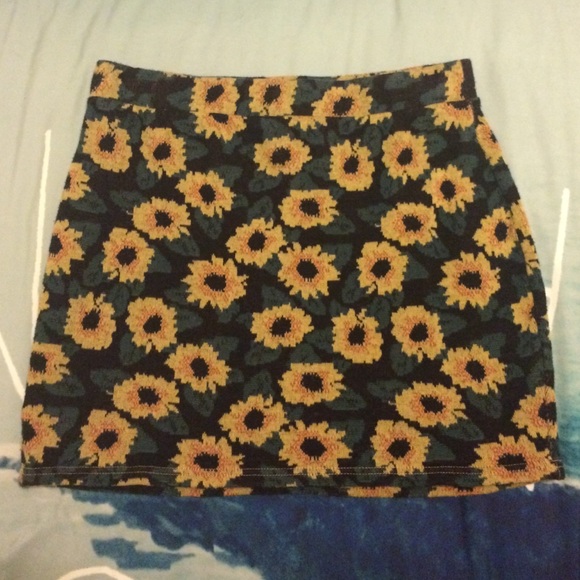 Urban Outfitters sunflower mini skirt