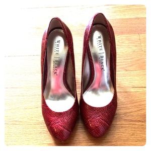 White House black market red 3.5 inch heels