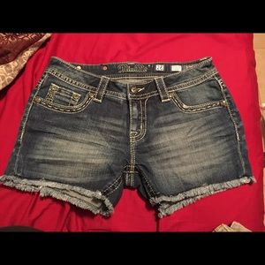 Miss Me Shorts Size 28 NWOT