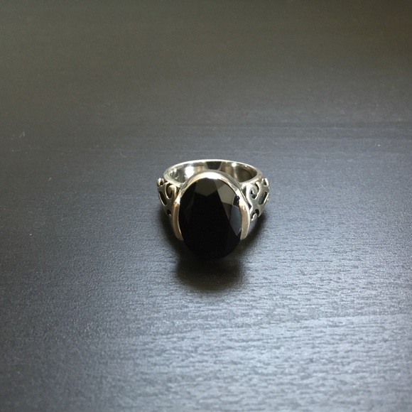 Silpada sterling silver onyx ring