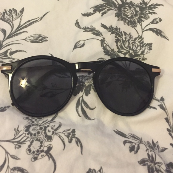Sunglasses 👓✨