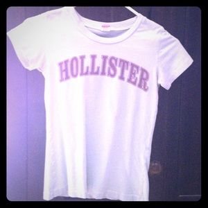 Hollister tee