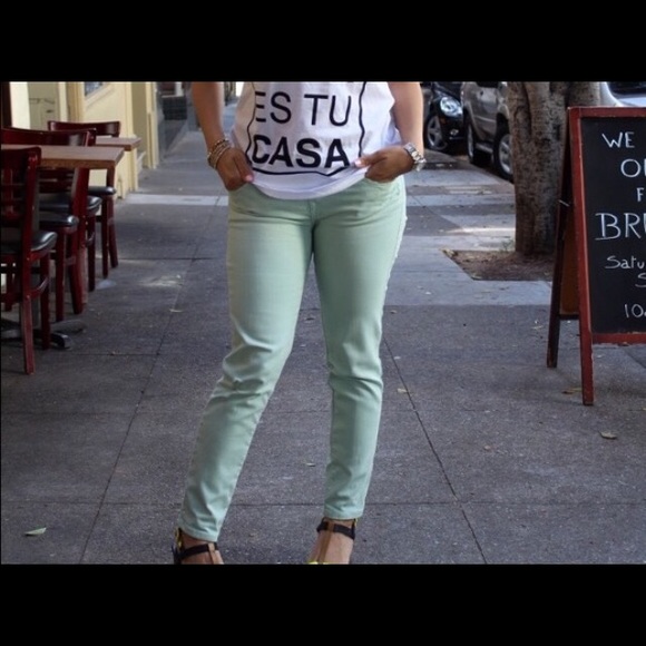 🔴*SALE*🔴 Zara Slim Fit Distressed Mint 6/28 - Picture 4 of 4