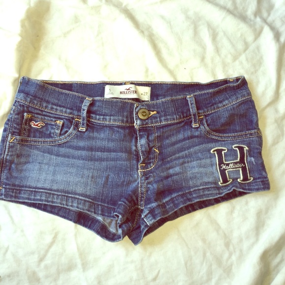 Hollister jean shorts