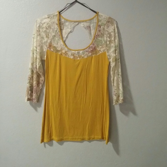 2XL Floral Lace blouse