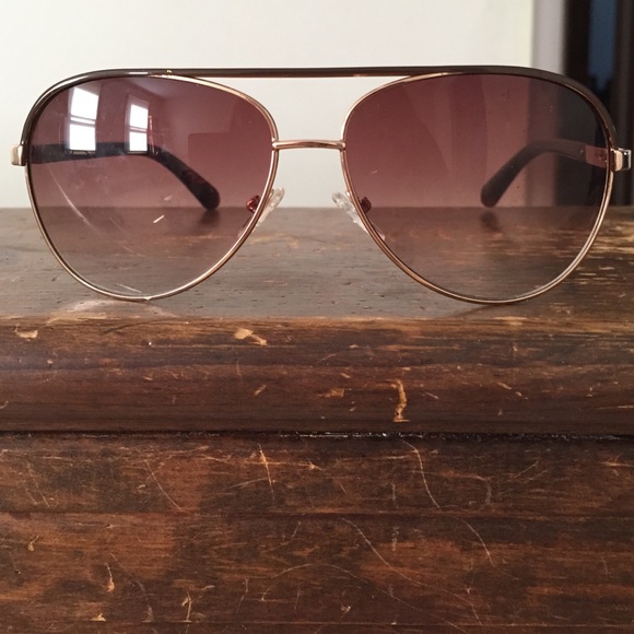 Guess sunglasses with gold frame