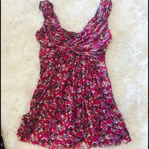 Express Tops - 🎽Express floral sleeves top🎽