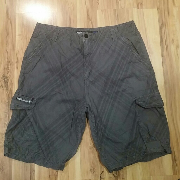 Size 38 SouthPole Men Shorts