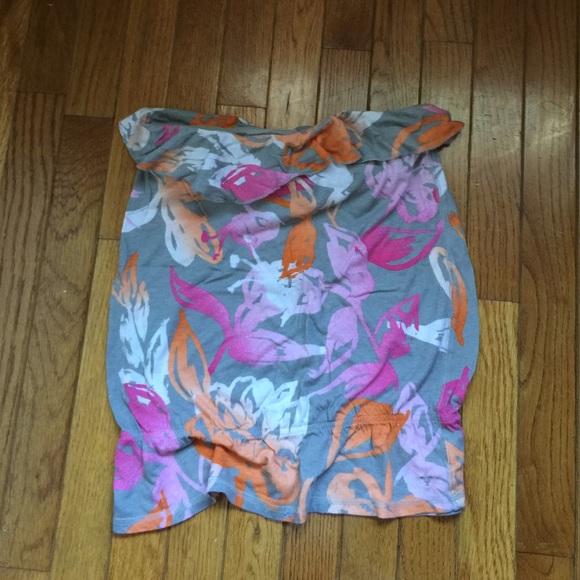 Top - Picture 1 of 1