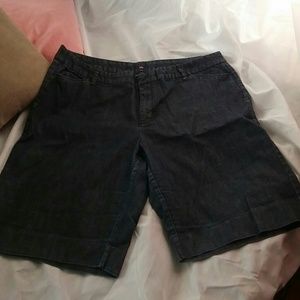 Bermuda length GAP shorts (women's)