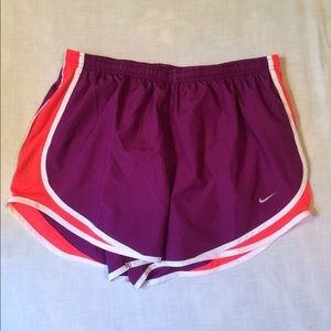 Nike Tempo Shorts (Norts)