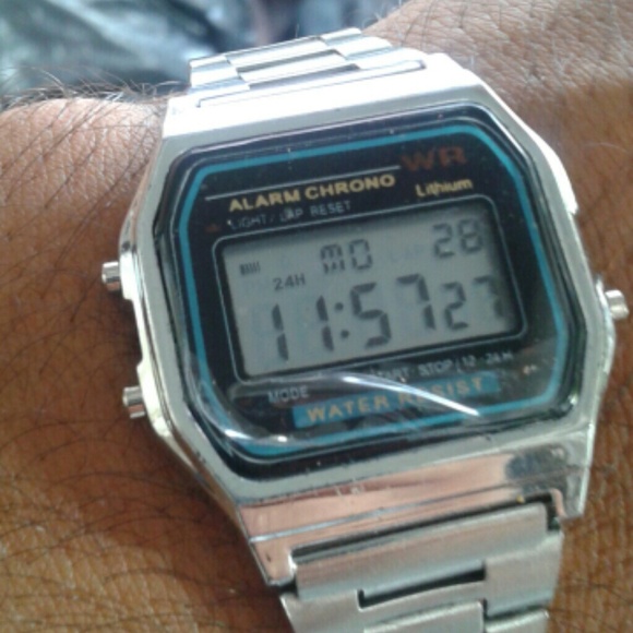 Retro watch