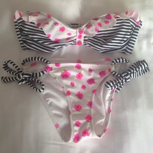 Victoria's Secret Girly Bikini