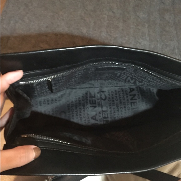 🎀 GIFTED TO MY SISTER: Mint Con Chanel Handbag 🎀 - Picture 2 of 4