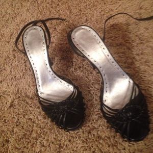 BCBG Girls super sexy 4" black heels