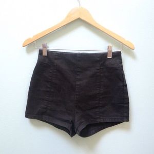 Kimchi Blue by Urban Outfitters Pin Up Shorts