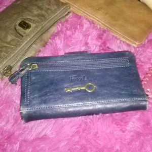 Fossil wallet