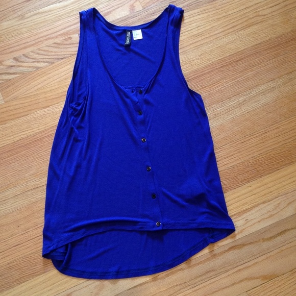 Royal blue short long tank.