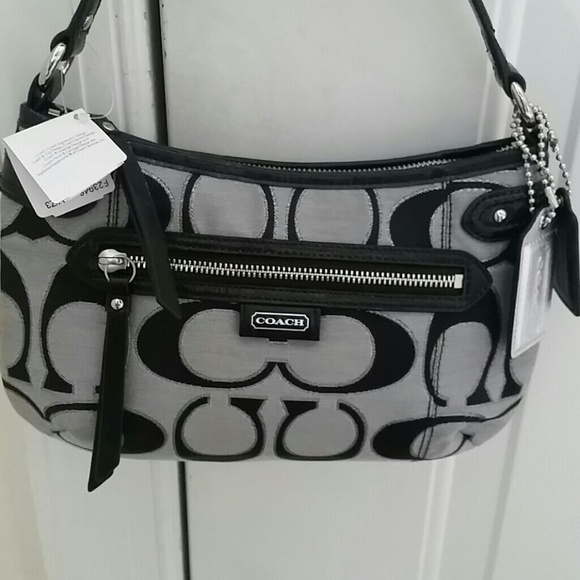 Authentic Coach Purse - Picture 2 of 4