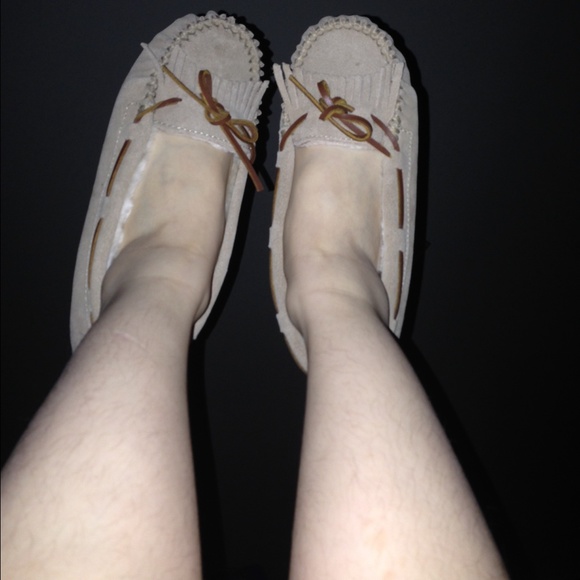 Nude Moccasins - Picture 2 of 3