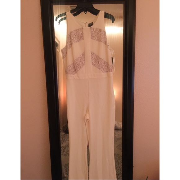 Cream Lace Jumpsuit - Picture 4 of 5