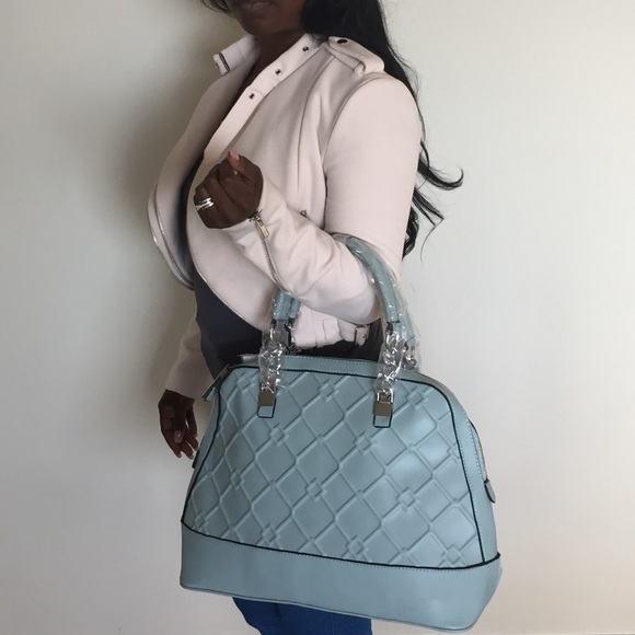 Temira Collection baby blue handbag - Picture 3 of 4