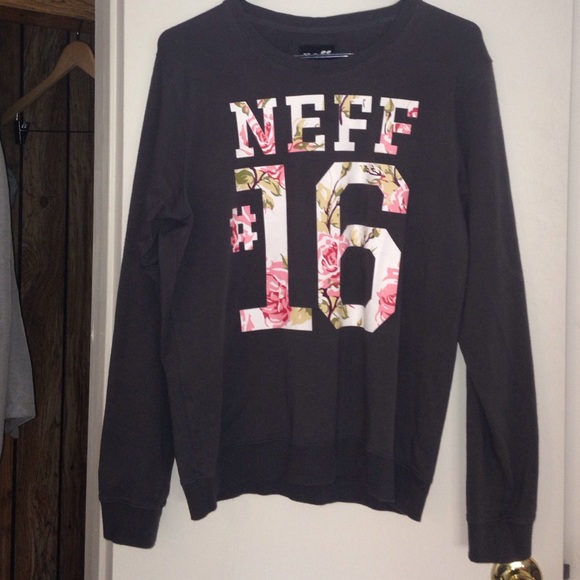 Neff Longsleeve