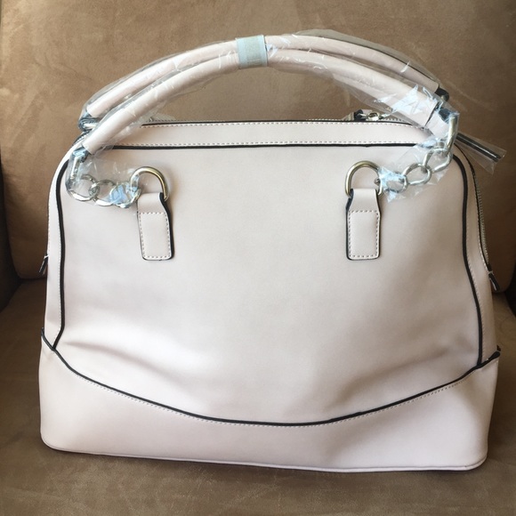 Pretty in pink Temira Collection handbag - Picture 2 of 2