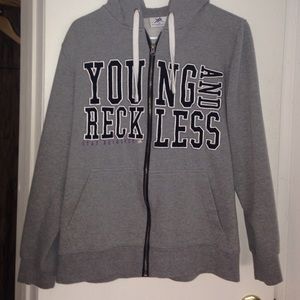 Y&R Zip Up