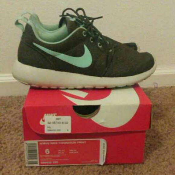 Nike Roshes