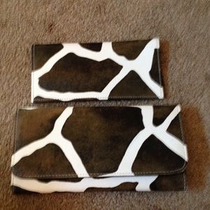 Brown wallet & checkbook holder