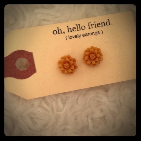 Flower earrings