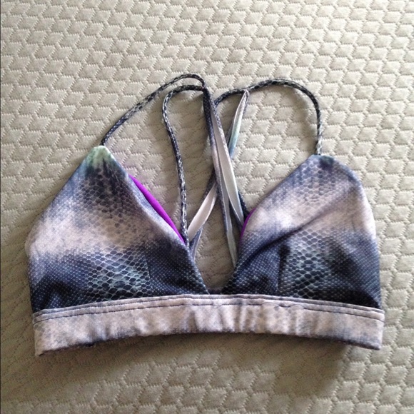 Acacia snake AWAPUHI top DUPE