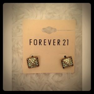 Forever 21 mint green pyramid earrings