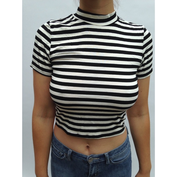 Turtleneck tee