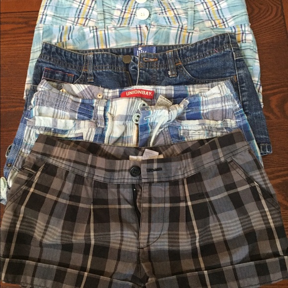 Lot of 4 pairs JR's. size 3 shorts