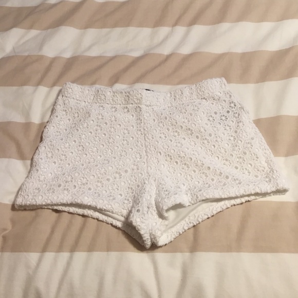 White lace shorts