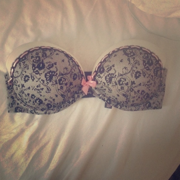 Strapless Victoria Secret Bra